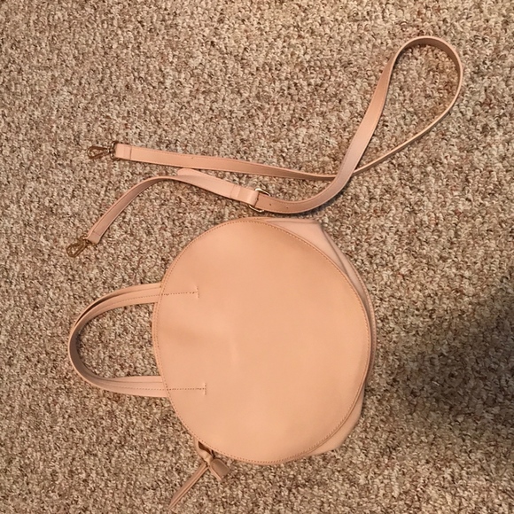 Shiraleah Andrea Round Vegan Leather Shoulder Bag - Picture 7 of 8